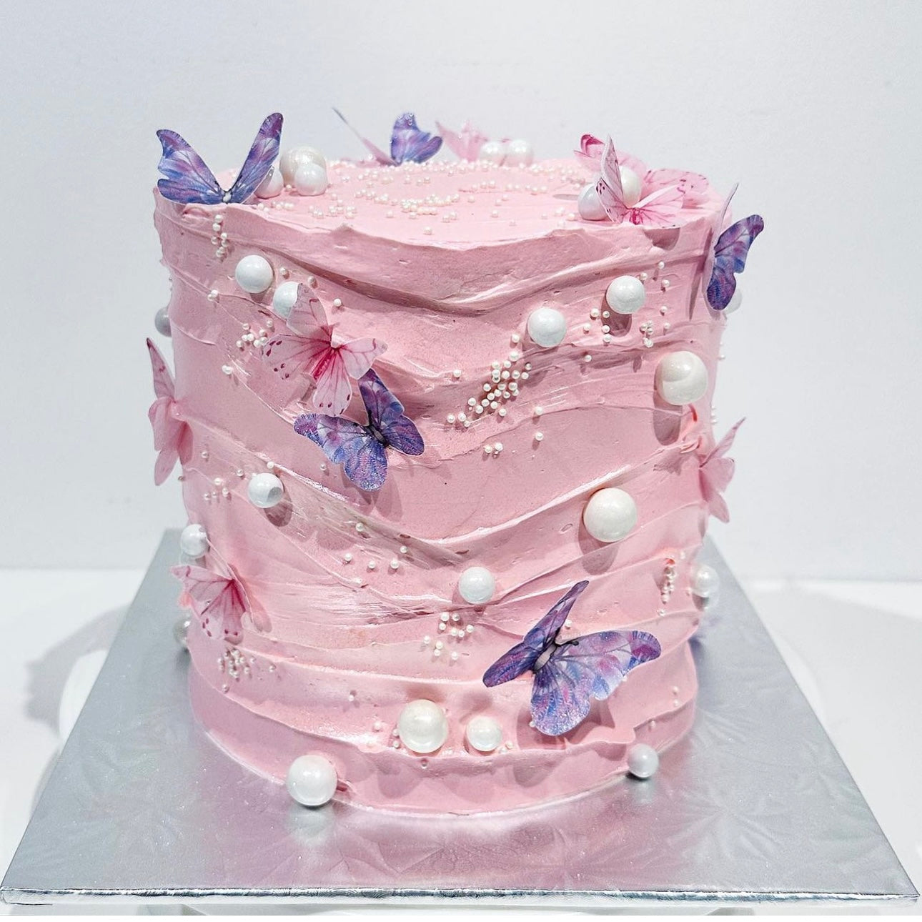 Butterfly Pearl Cake
